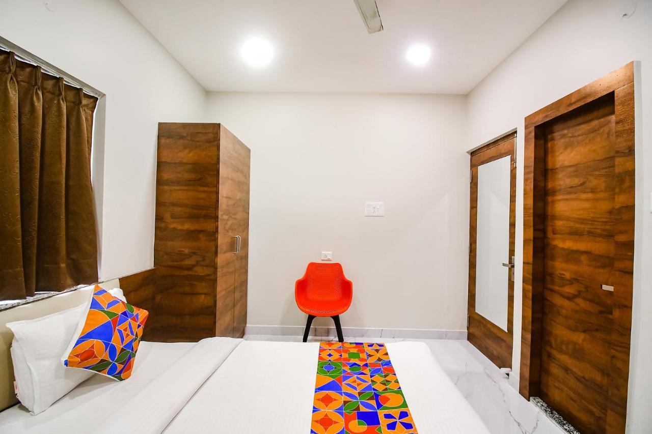 Fabhotel Dak Plaza - Nr Axis Mall 加尔各答 外观 照片