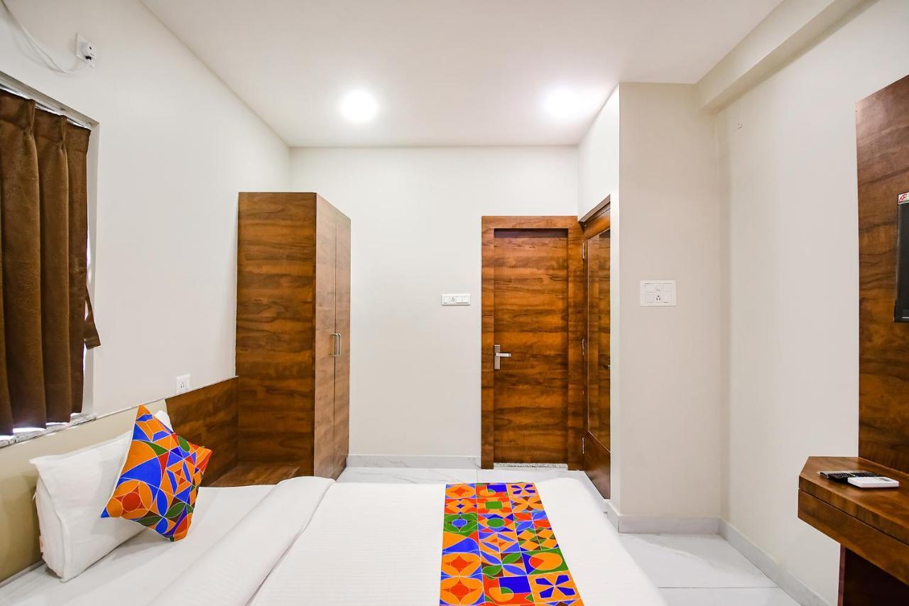 Fabhotel Dak Plaza - Nr Axis Mall 加尔各答 外观 照片